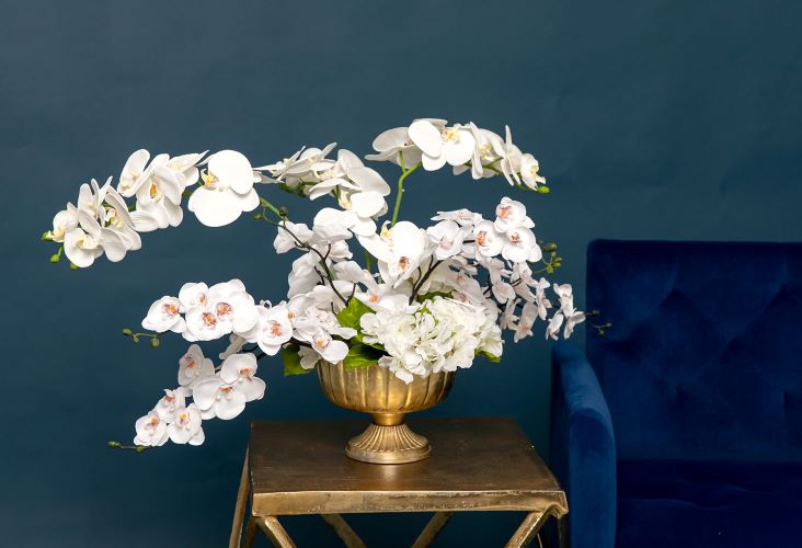 by_Hollywood-Glam-home-lita-orchid-hydrangea